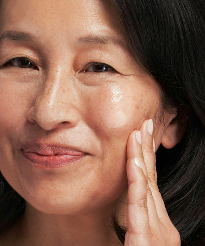 Tri-Therapy Lifting Serum
